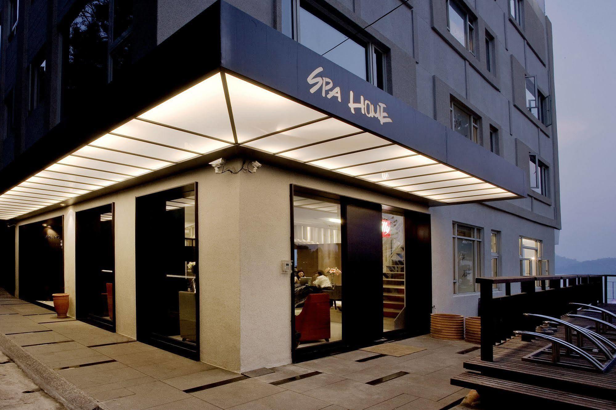 Spa Home Sun Moon Lake Luxury Lakeside Hotel Юйчи Экстерьер фото